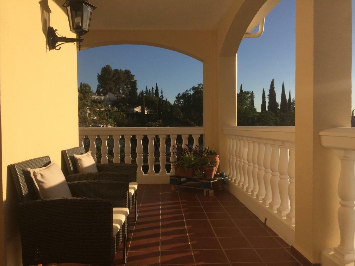 شقة Bonita Casa En Barrio De Monachil غرناطة المظهر الخارجي الصورة